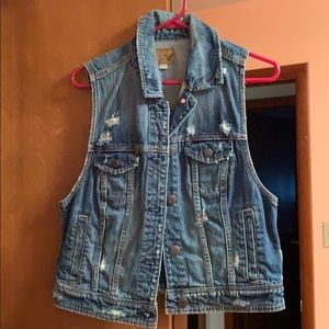 American Eagle Jean vest